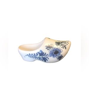 Delft porcelain Dutch shoe